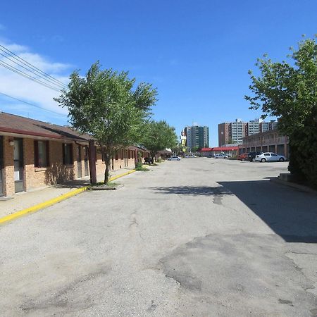 The Capri Motel Winnipeg Eksteriør bilde