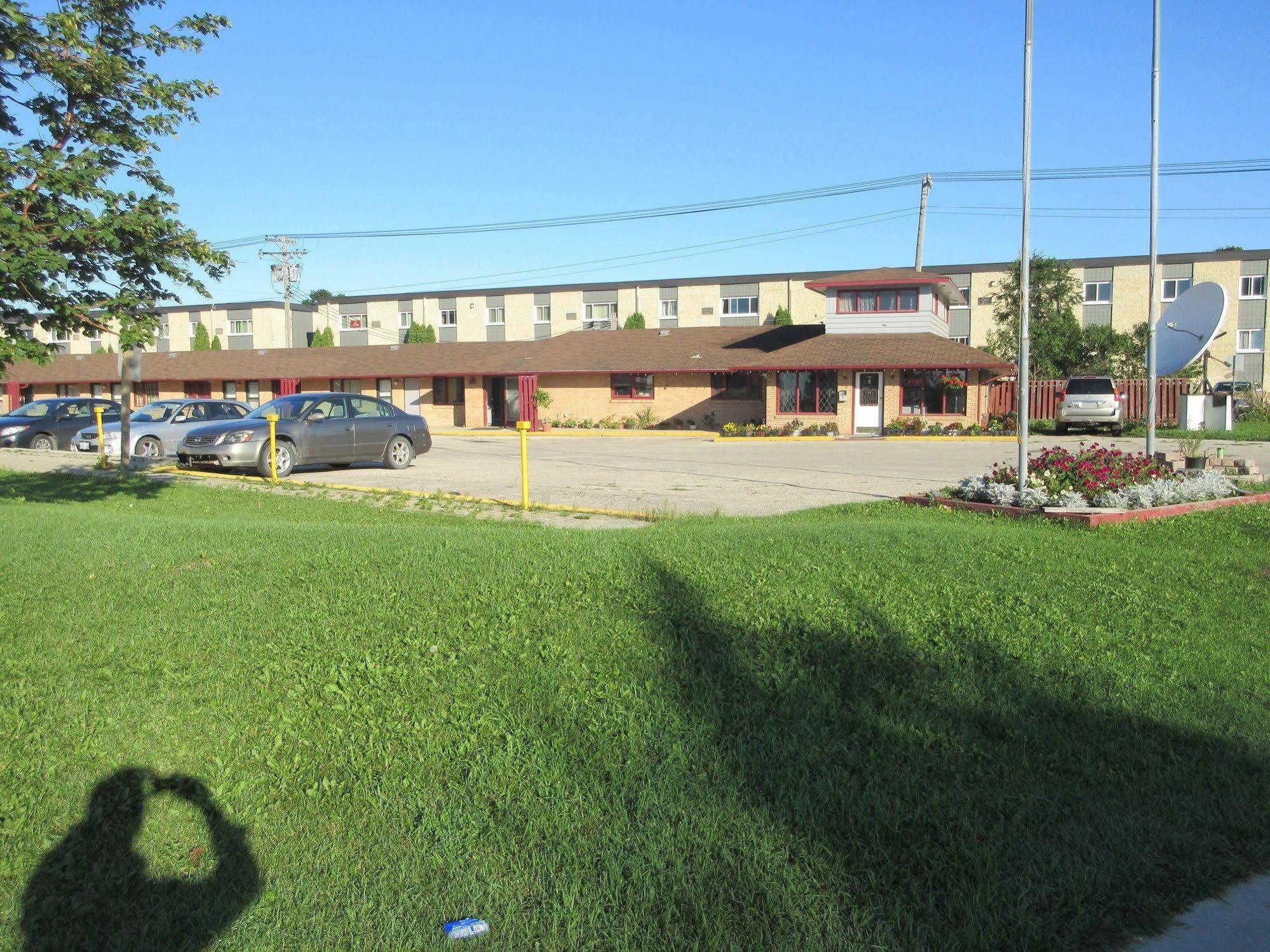 The Capri Motel Winnipeg Eksteriør bilde